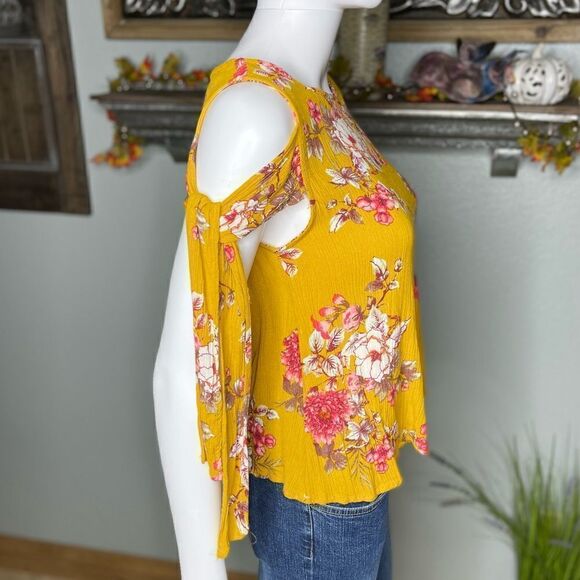 Bebop Yellow Cold Shoulder Blouse Top - Picture 6 of 12